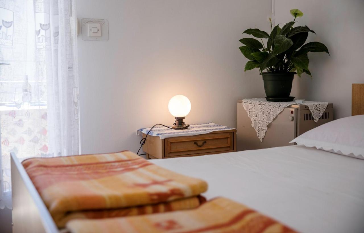 Rooms Dragica Palit Екстер'єр фото